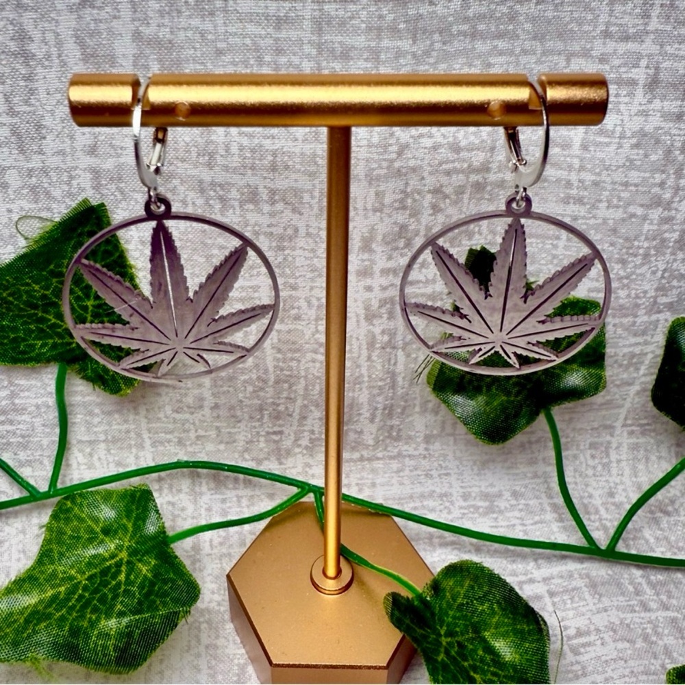 New Stainless Steel Pot Leaf Dangle Earrings